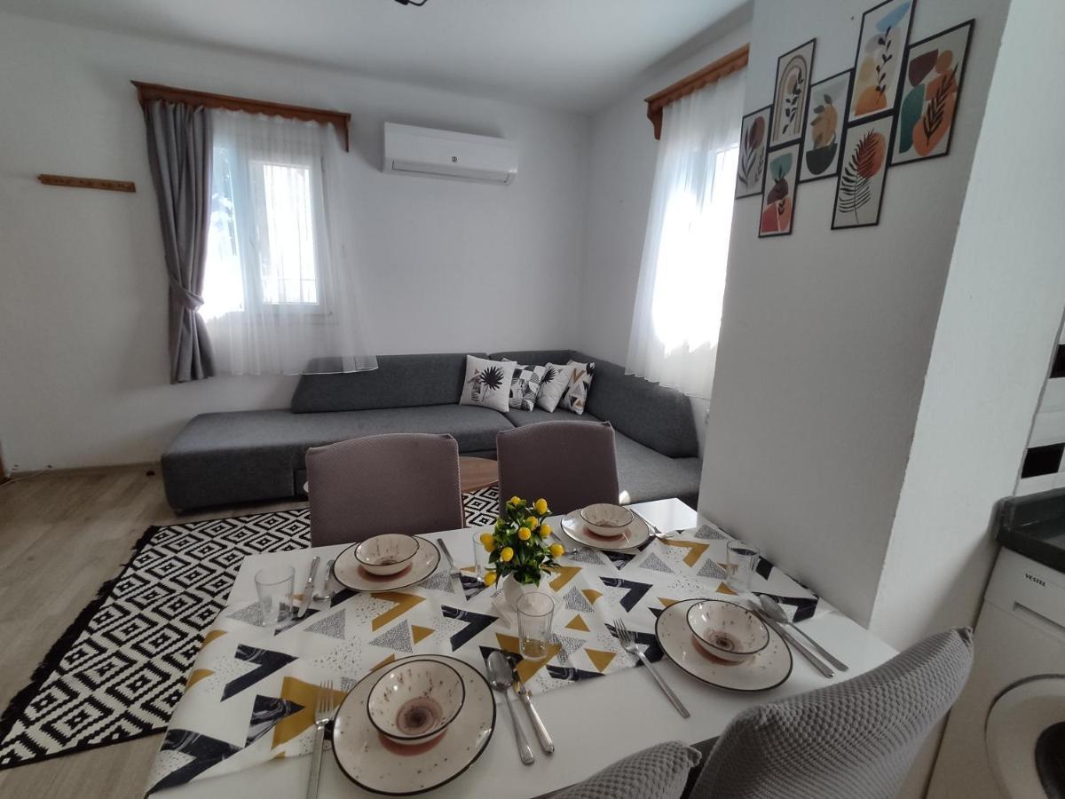 Apart Turgutreis Ngoại thất bức ảnh